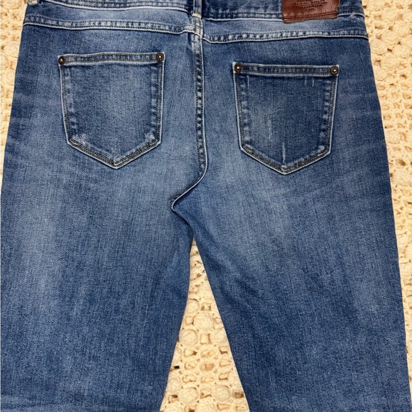 Zara Women's Blue Distressed Jeans.            #24 - Picture 12 of 13